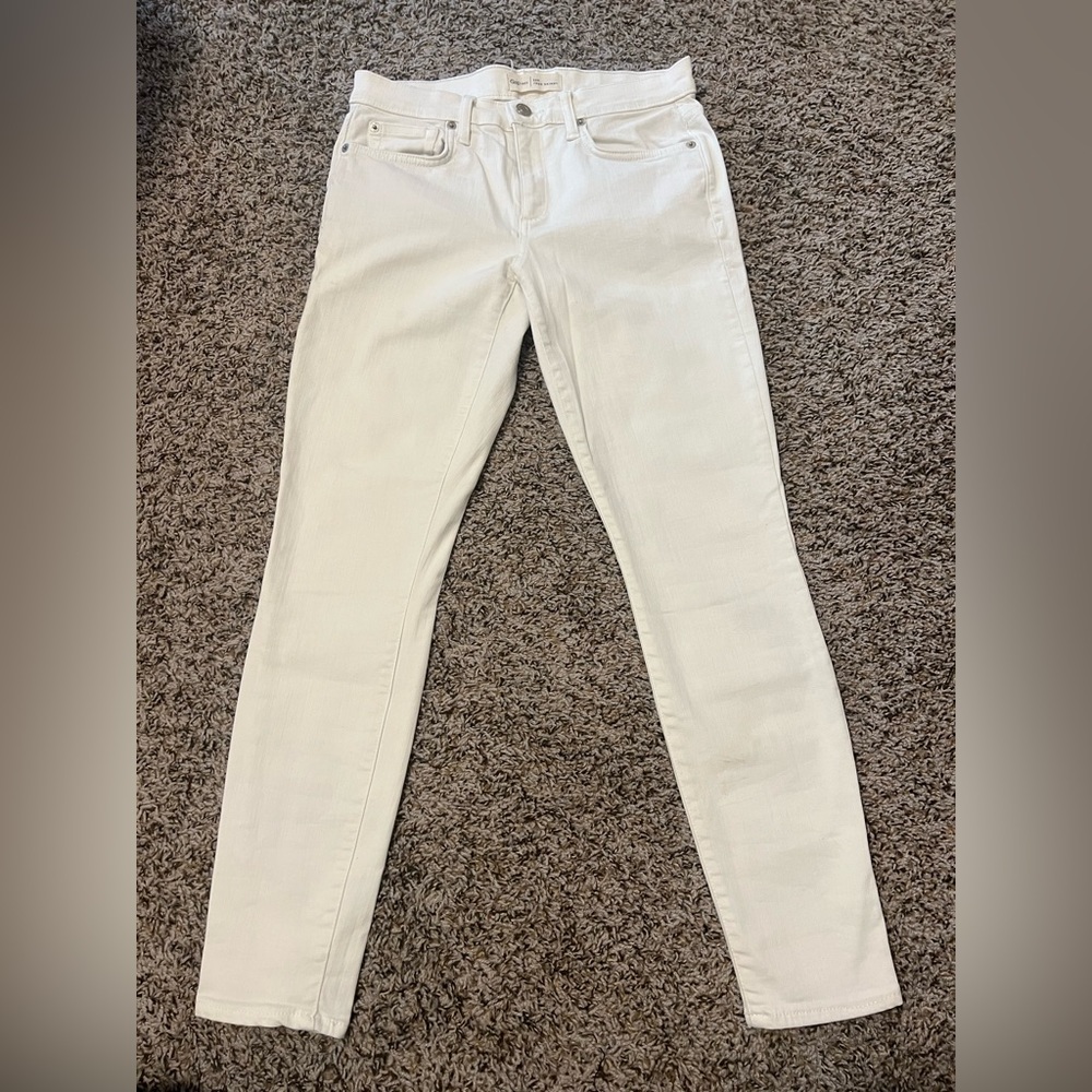 GAP White skinny jeans